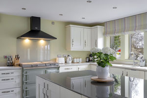 Photo 33- click for photo gallery